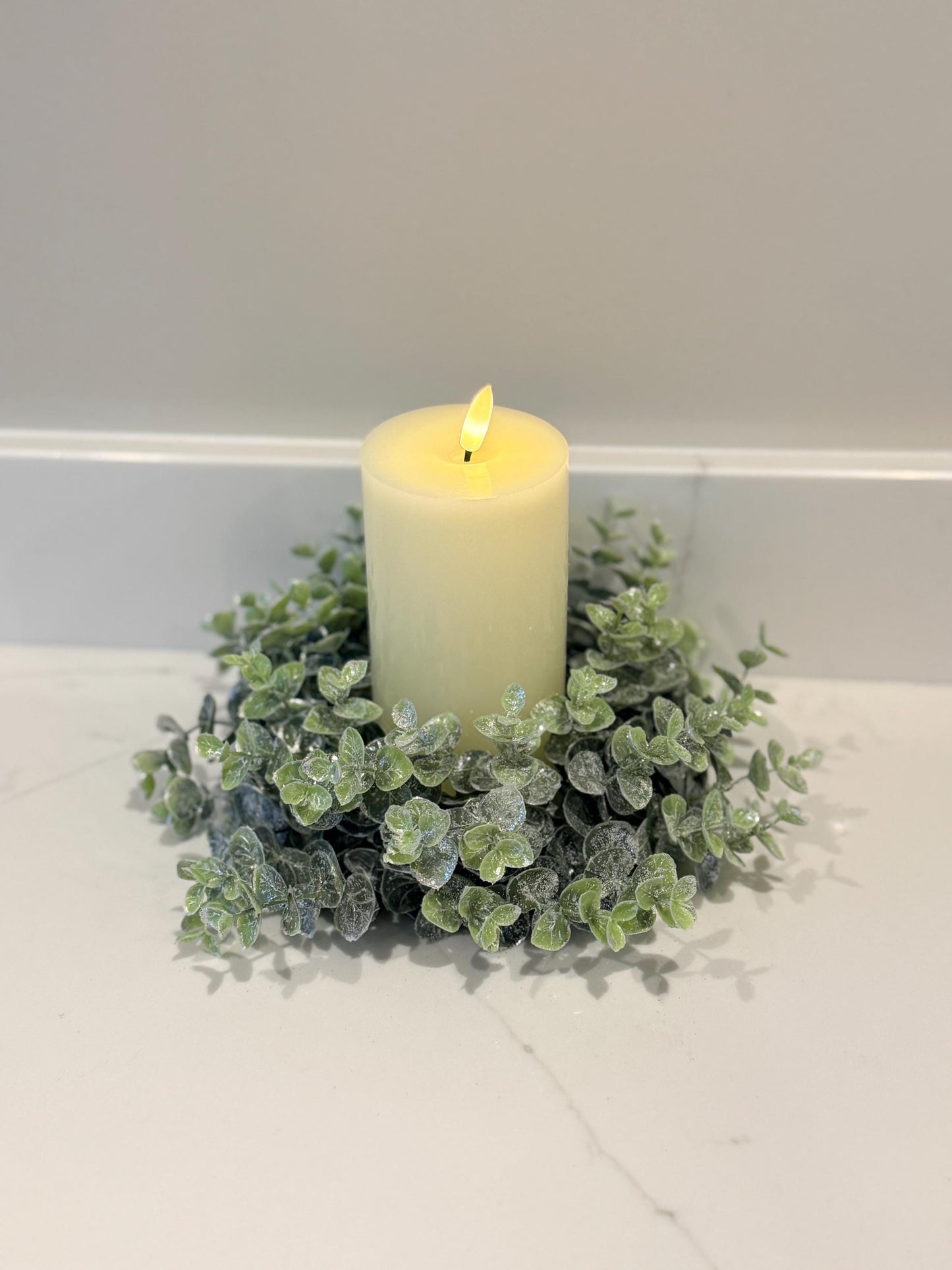 Eucalyptus Candle Wreath Autumn Winter Decor - Medium