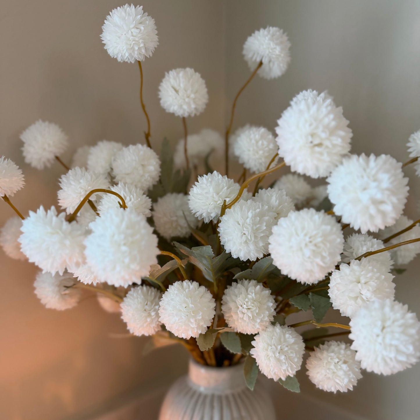 White PomPom Sprays