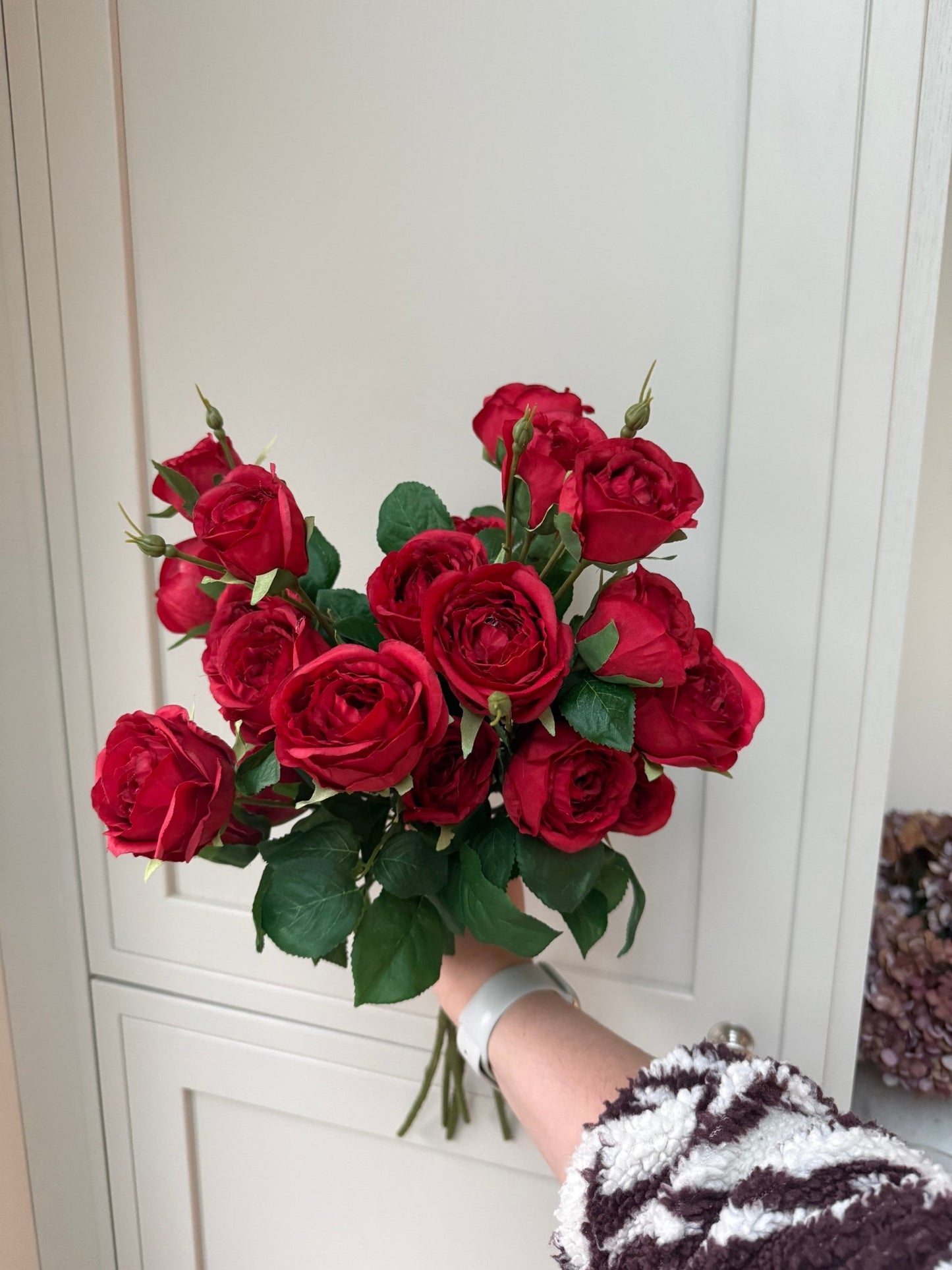 Luxury Red Rose Bouquet - NalaWillowCo