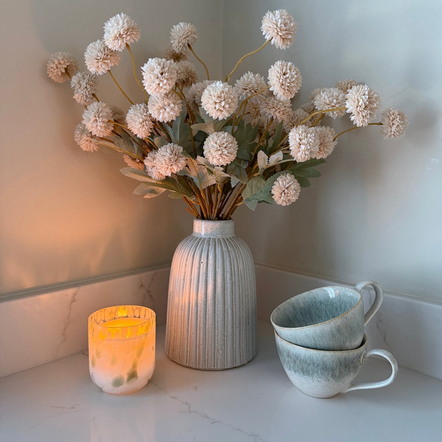 Nude PomPom Sprays