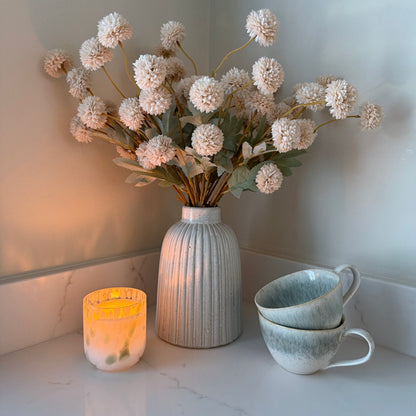 Nude PomPom Sprays