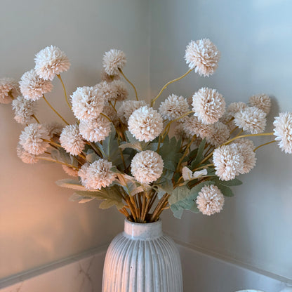 Nude PomPom Sprays