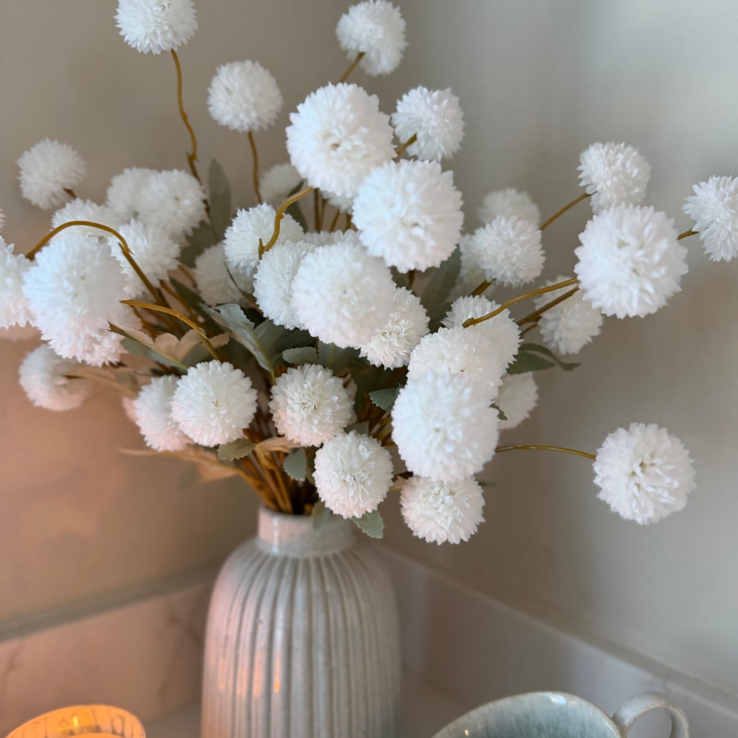 White PomPom Sprays