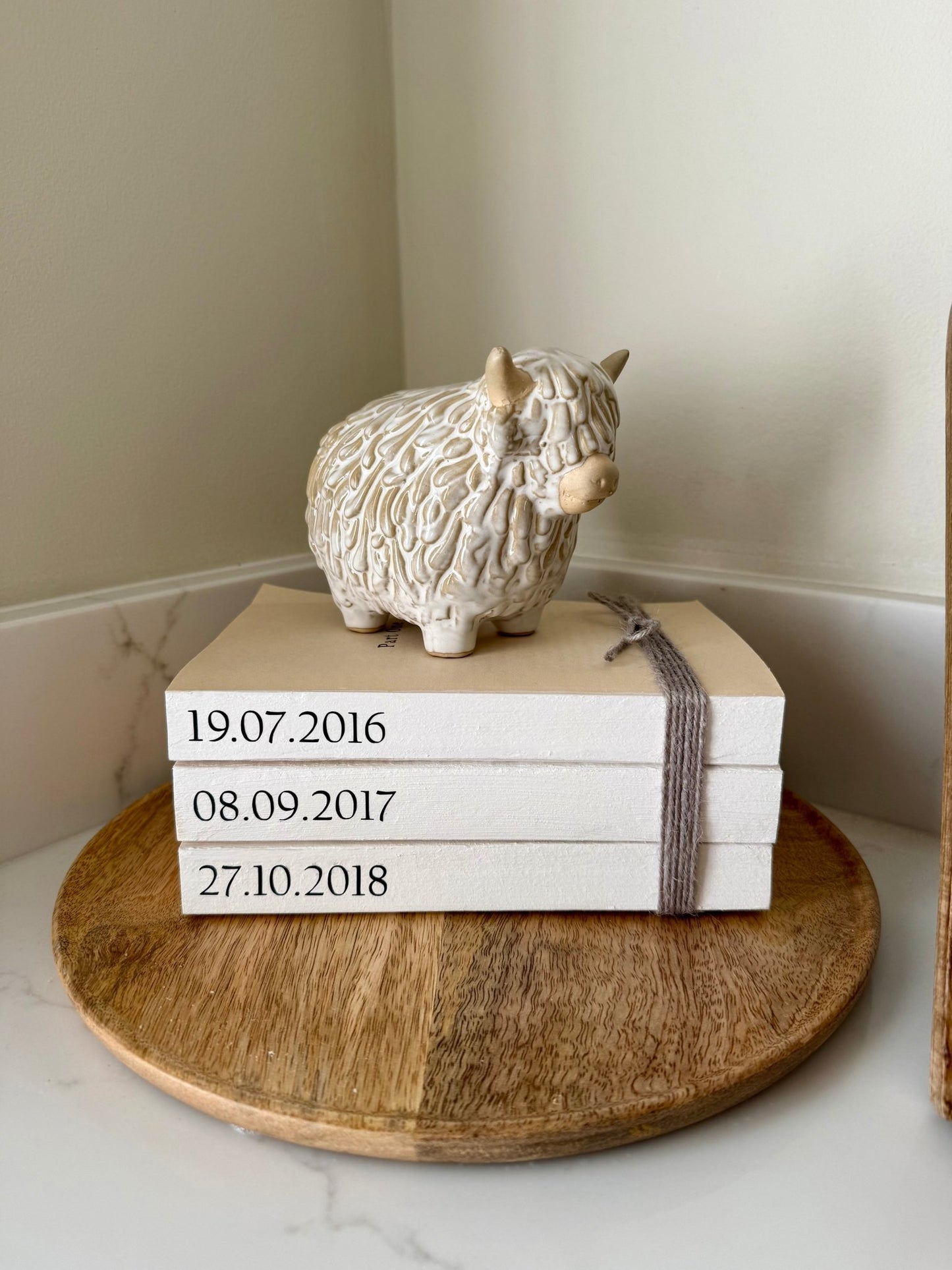 Ceramic Highland Cow Ornament - NalaWillowCo