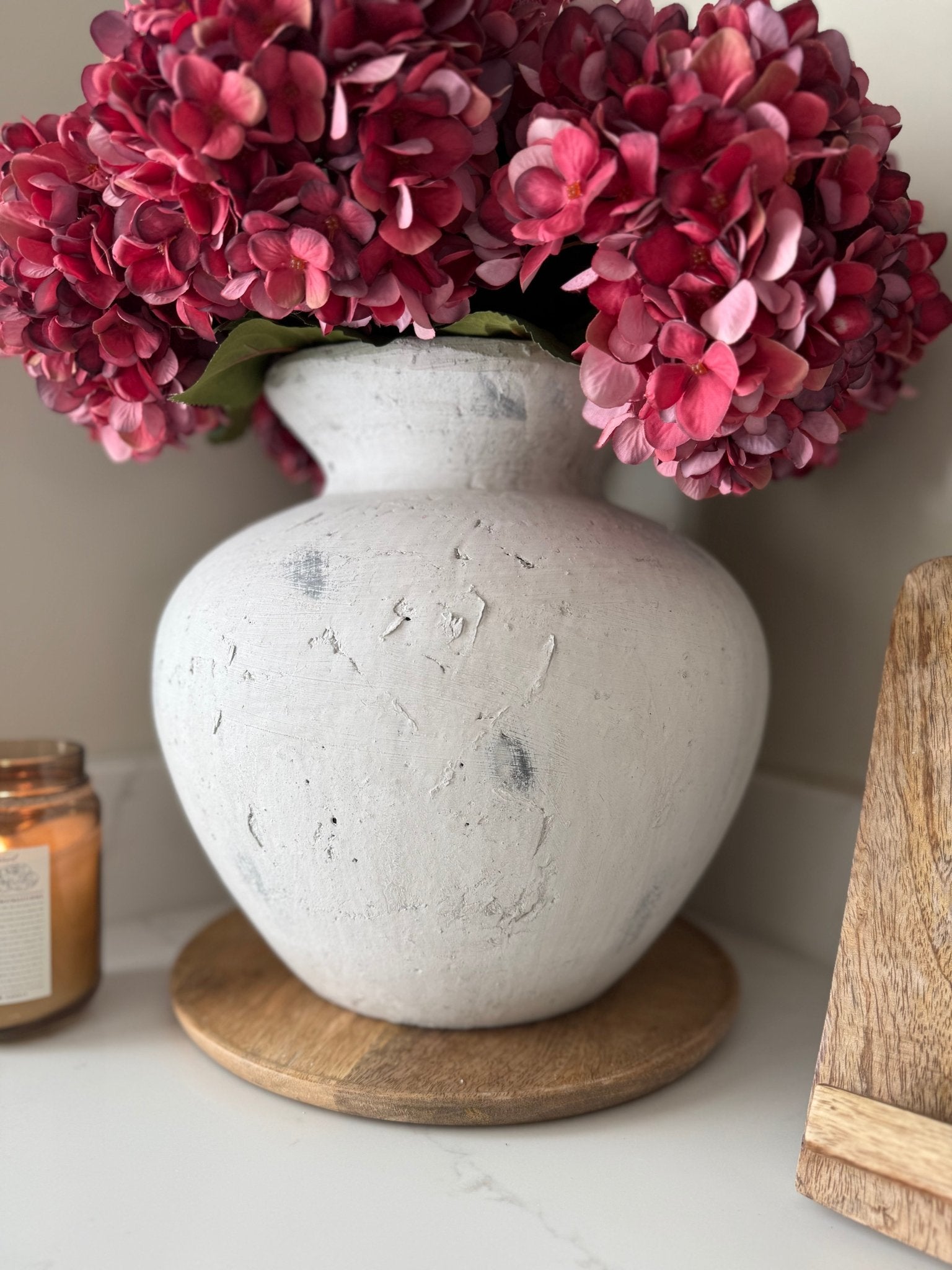 Darcy Large Antique White Vase - NalaWillowCo