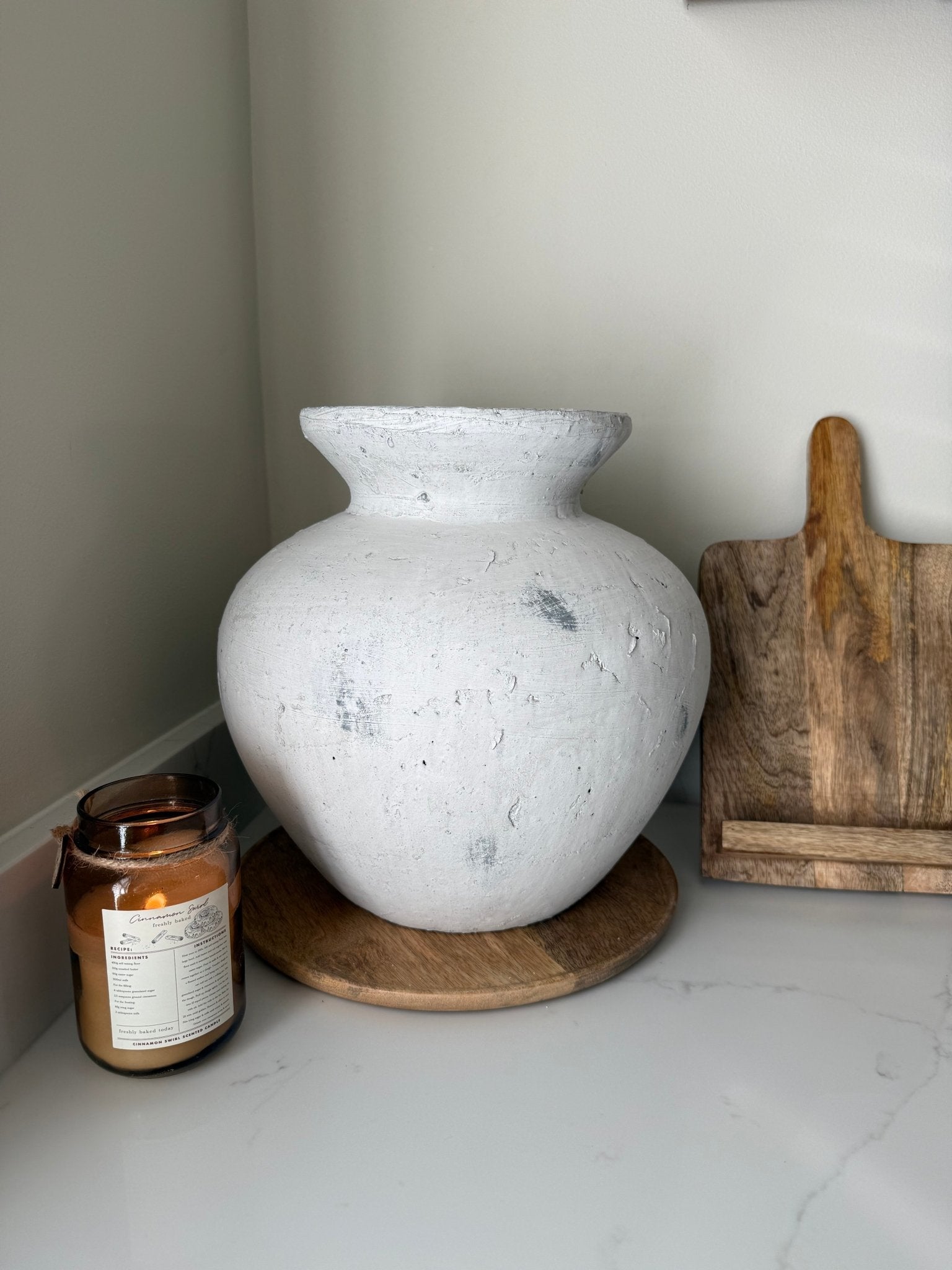 Darcy Large Antique White Vase - NalaWillowCo