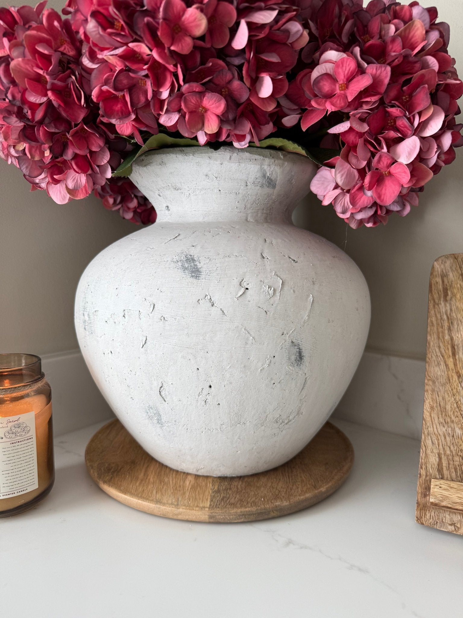 Darcy Large Antique White Vase - NalaWillowCo