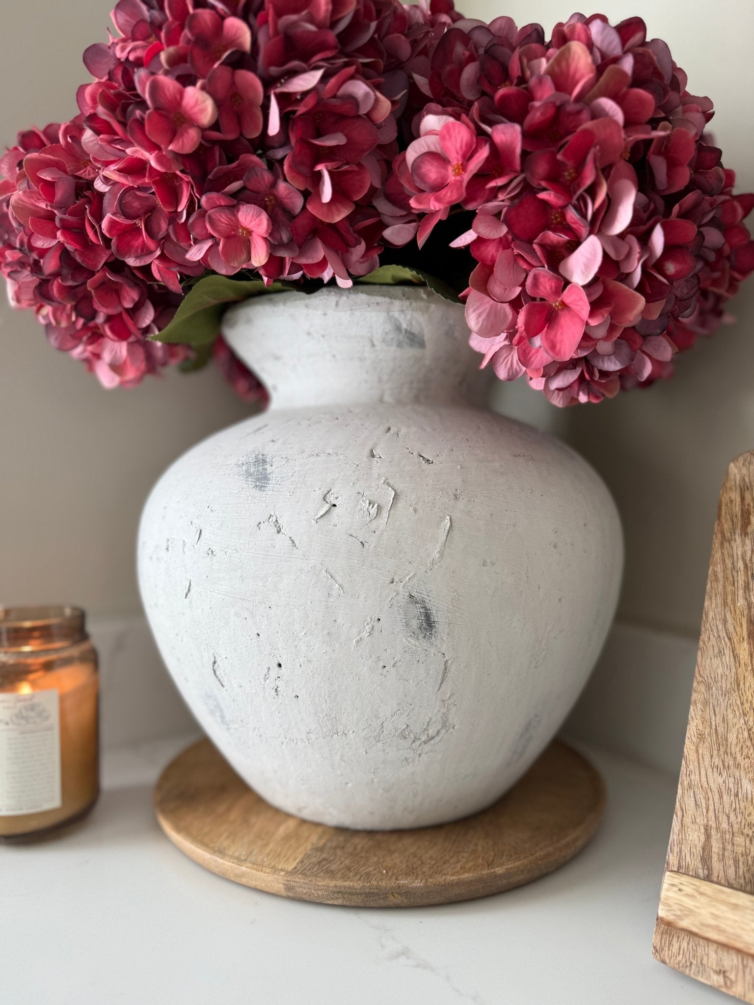 Darcy Large Antique White Vase - NalaWillowCo