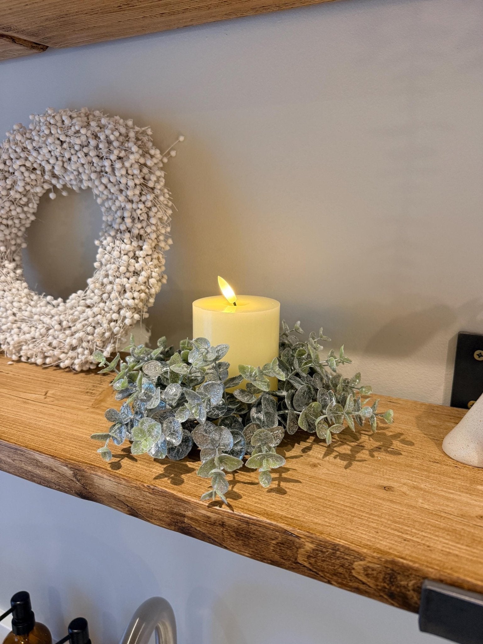 Eucalyptus Candle Wreath Autumn Winter Decor - Small - NalaWillowCo