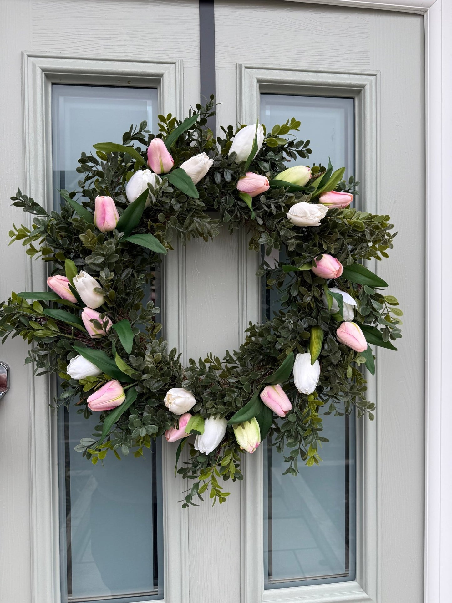 Extra Large 55cm Handmade White & Pink Tulip Wreath - NalaWillowCo
