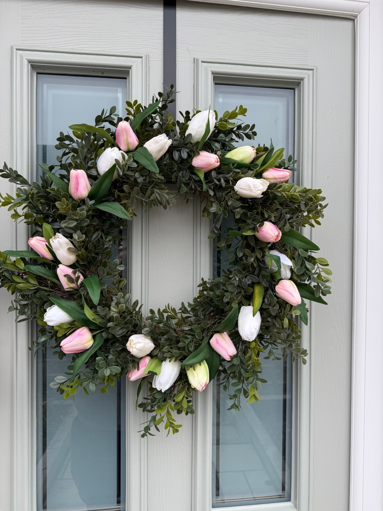 Extra Large 55cm Handmade White & Pink Tulip Wreath - NalaWillowCo