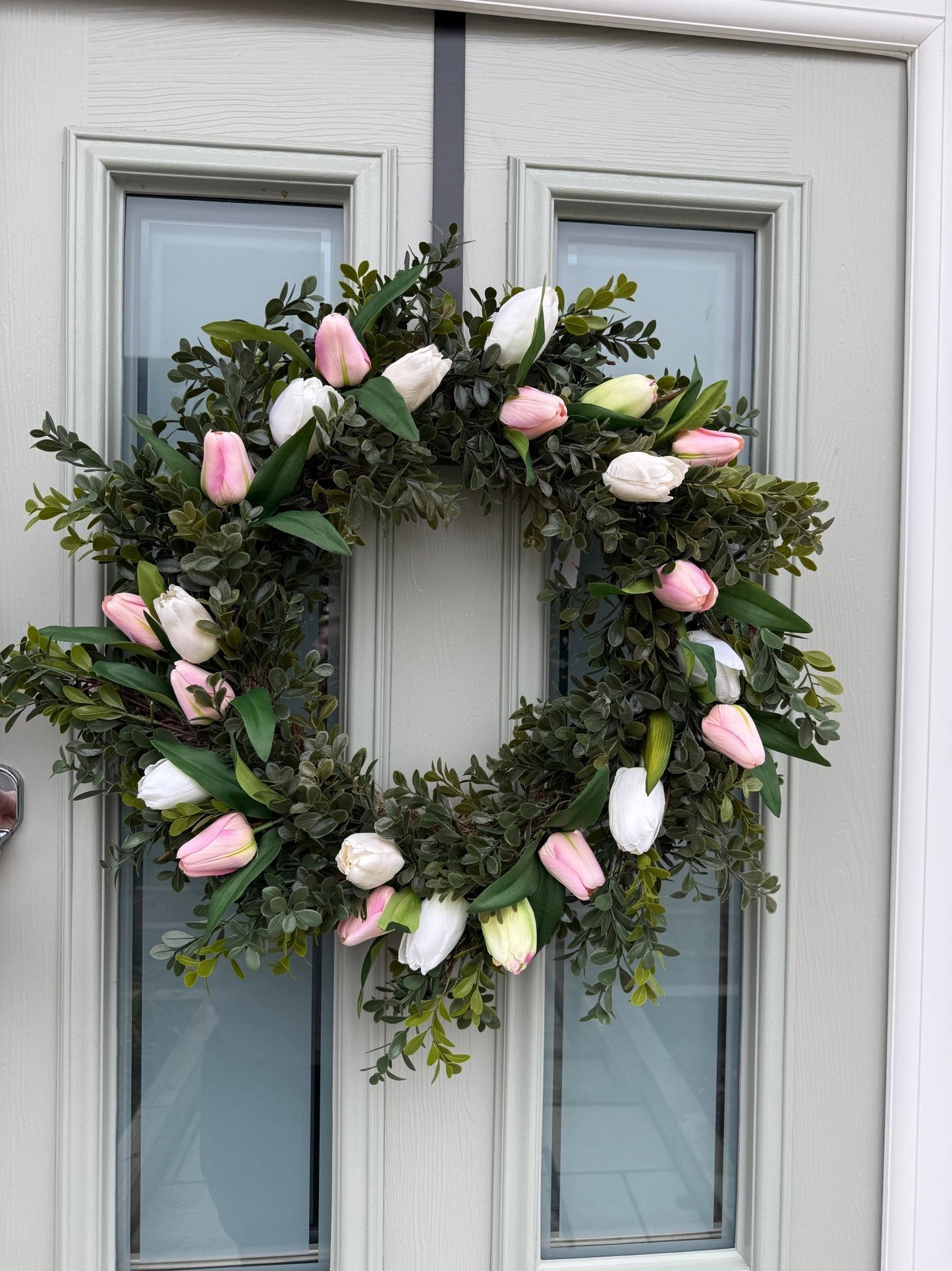 Extra Large 55cm Handmade White & Pink Tulip Wreath - NalaWillowCo