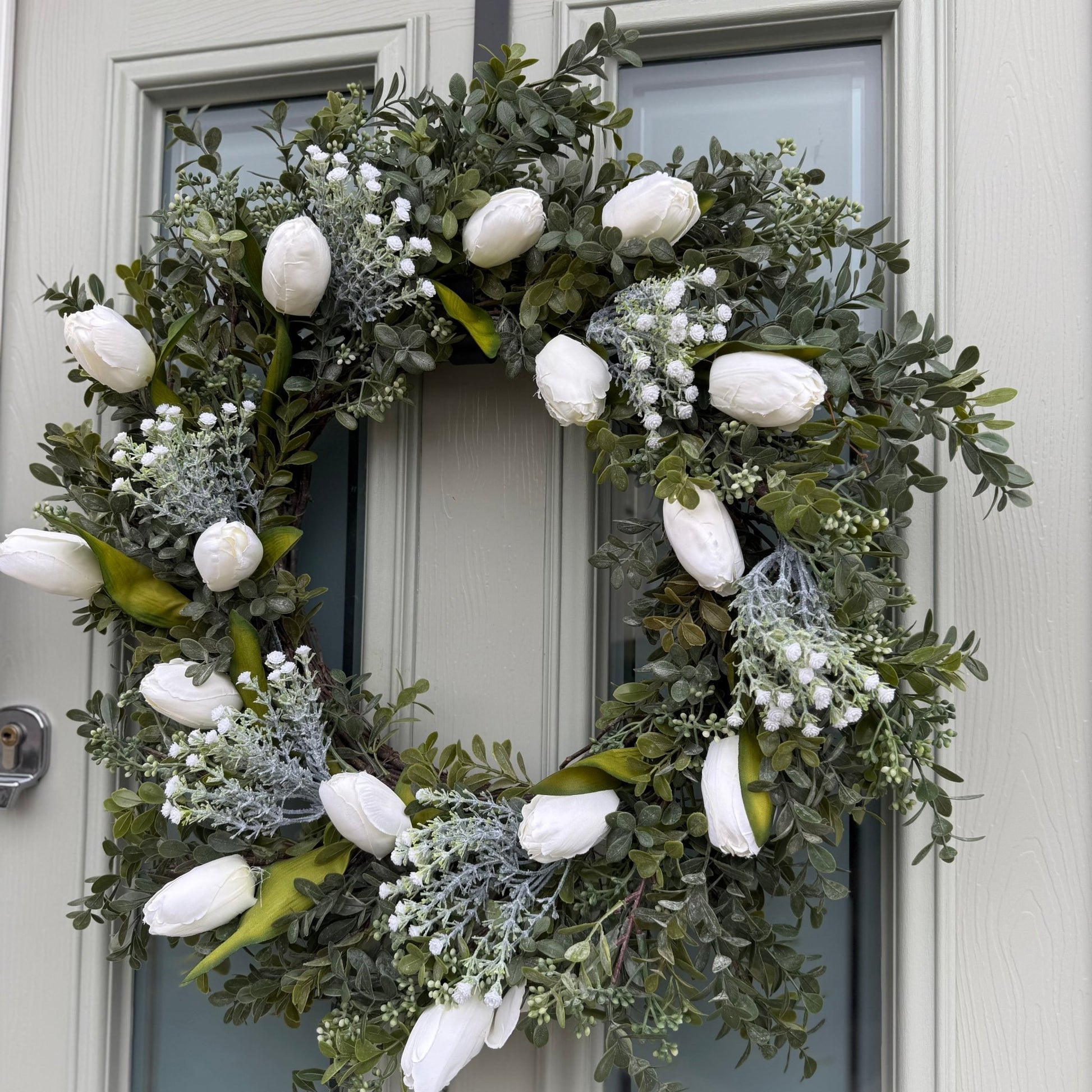 Extra Large 55cm Handmade White Tulip & Gyp Wreath - NalaWillowCo