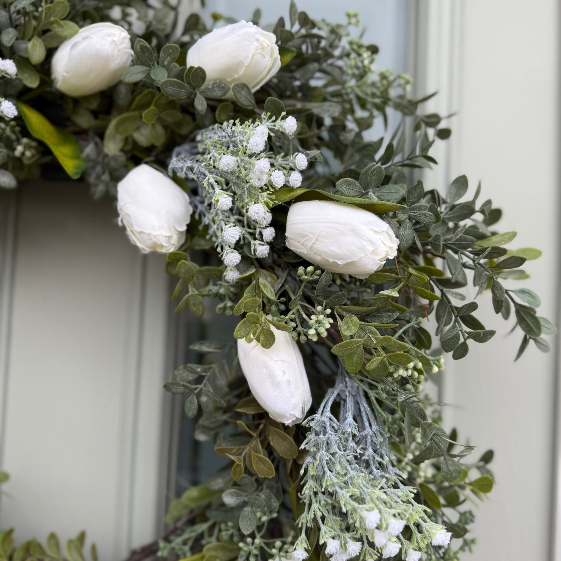 Extra Large 55cm Handmade White Tulip & Gyp Wreath - NalaWillowCo