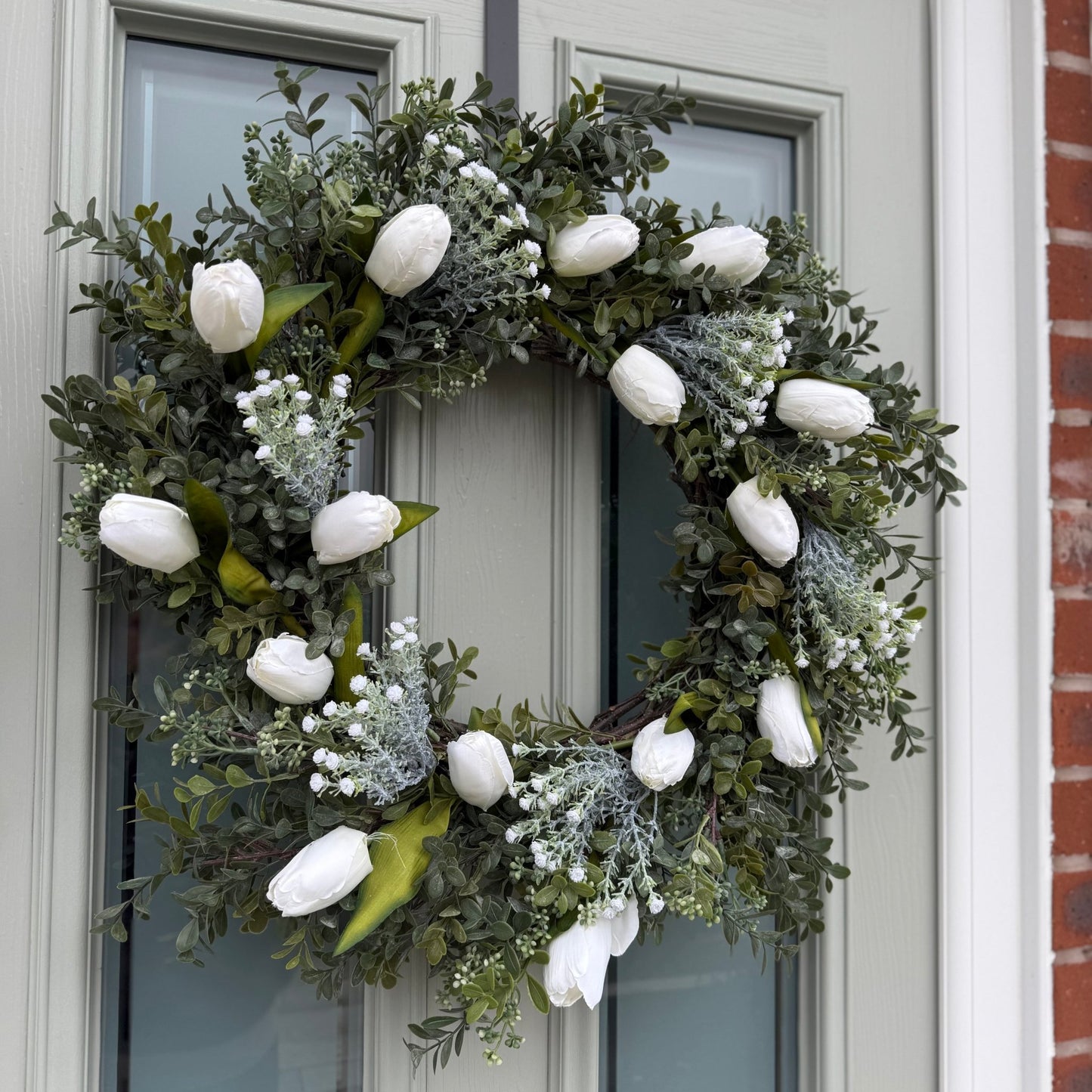 Extra Large 55cm Handmade White Tulip & Gyp Wreath - NalaWillowCo