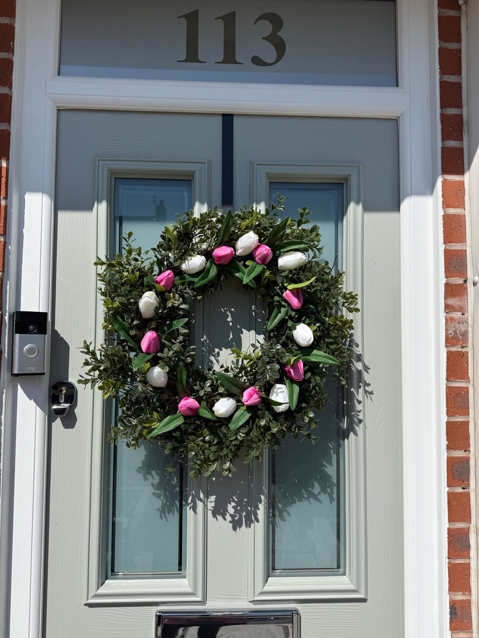 Extra Large 60cm Handmade White & Fuchsia Pink Tulip Wreath - NalaWillowCo