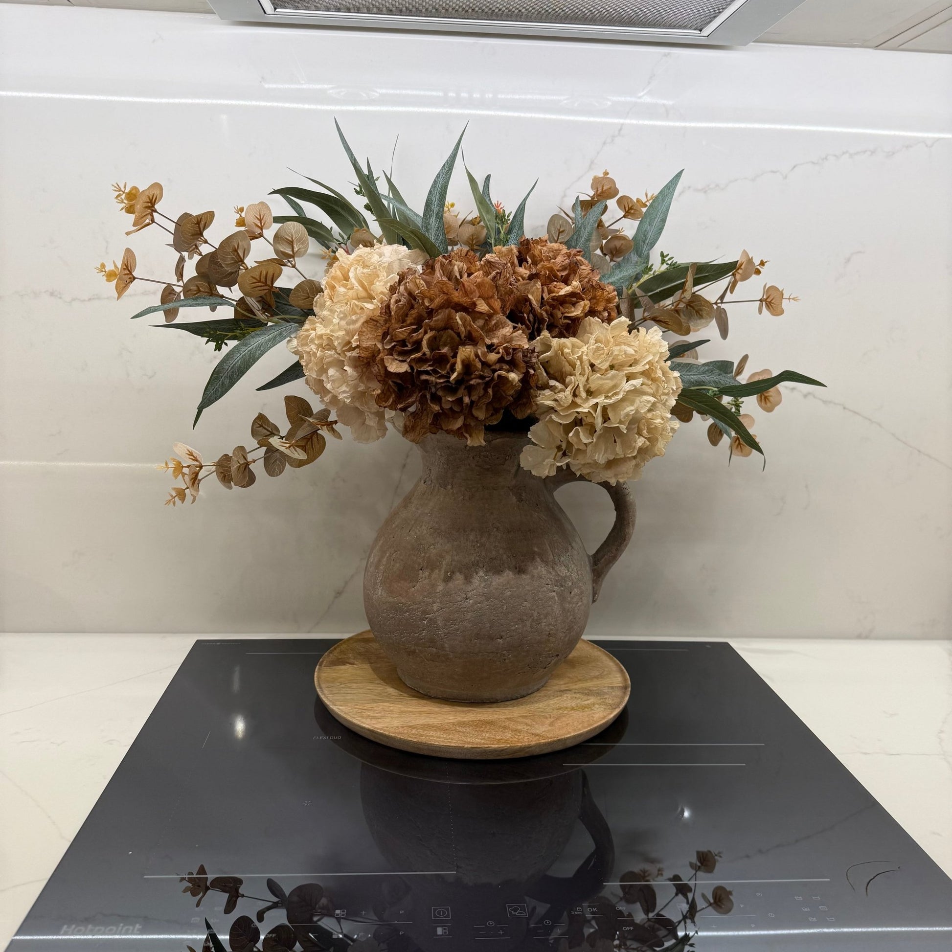 Lou - Cappuccino & Blush Hydrangea Arrangement - NalaWillowCo