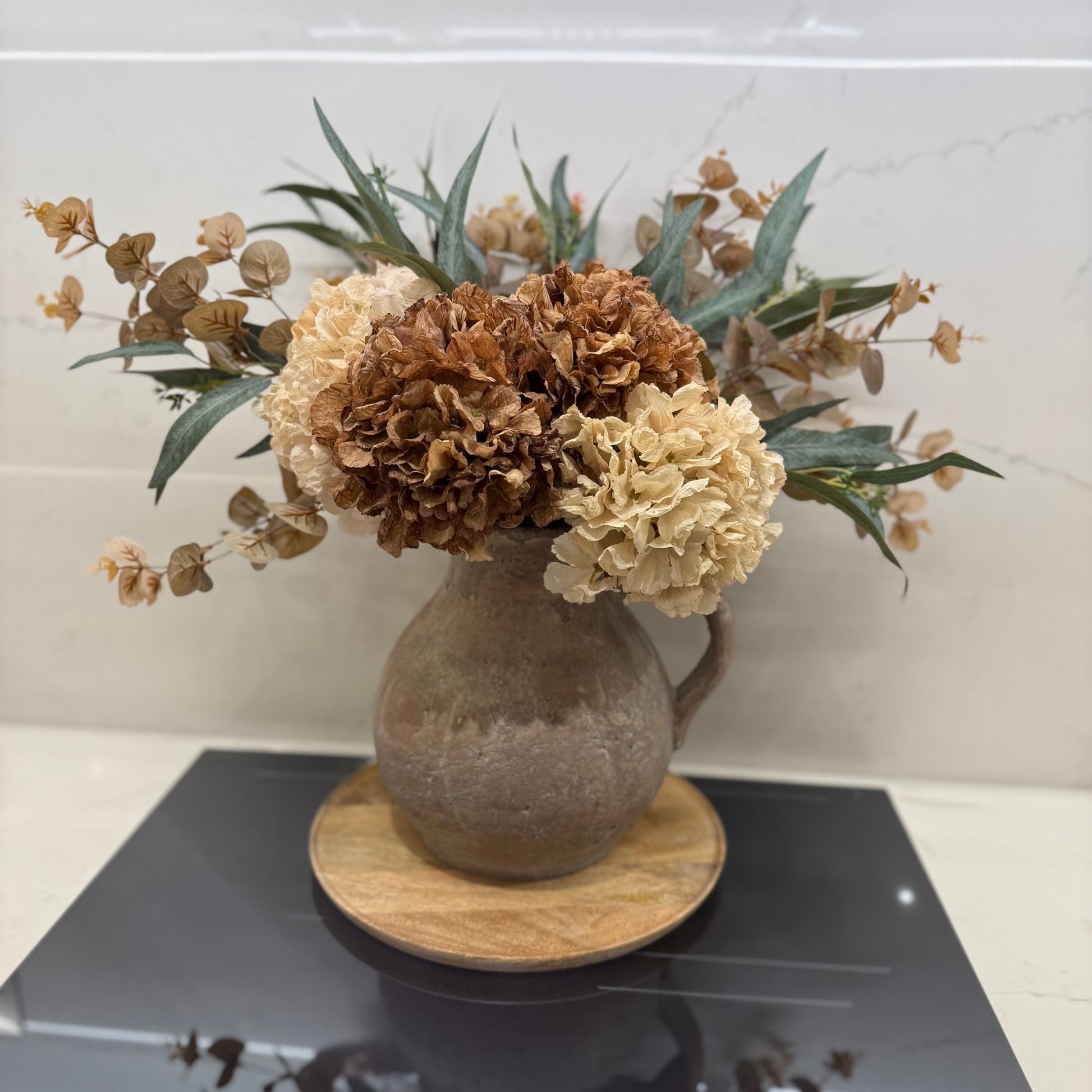 Lou - Cappuccino & Blush Hydrangea Arrangement - NalaWillowCo
