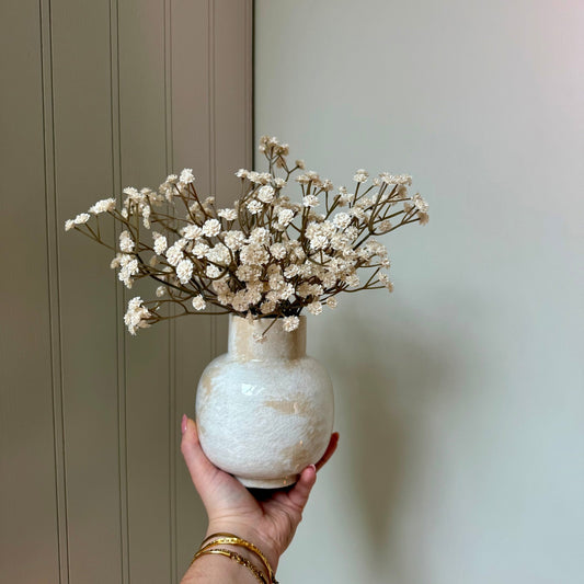 Marbled Ceramic Vase with Cream Gyp - NalaWillowCo