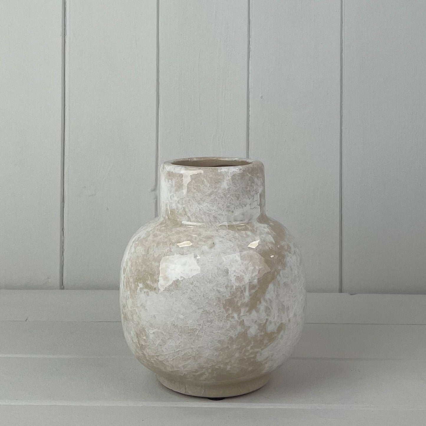 Marbled Ceramic Vase with Cream Gyp - NalaWillowCo
