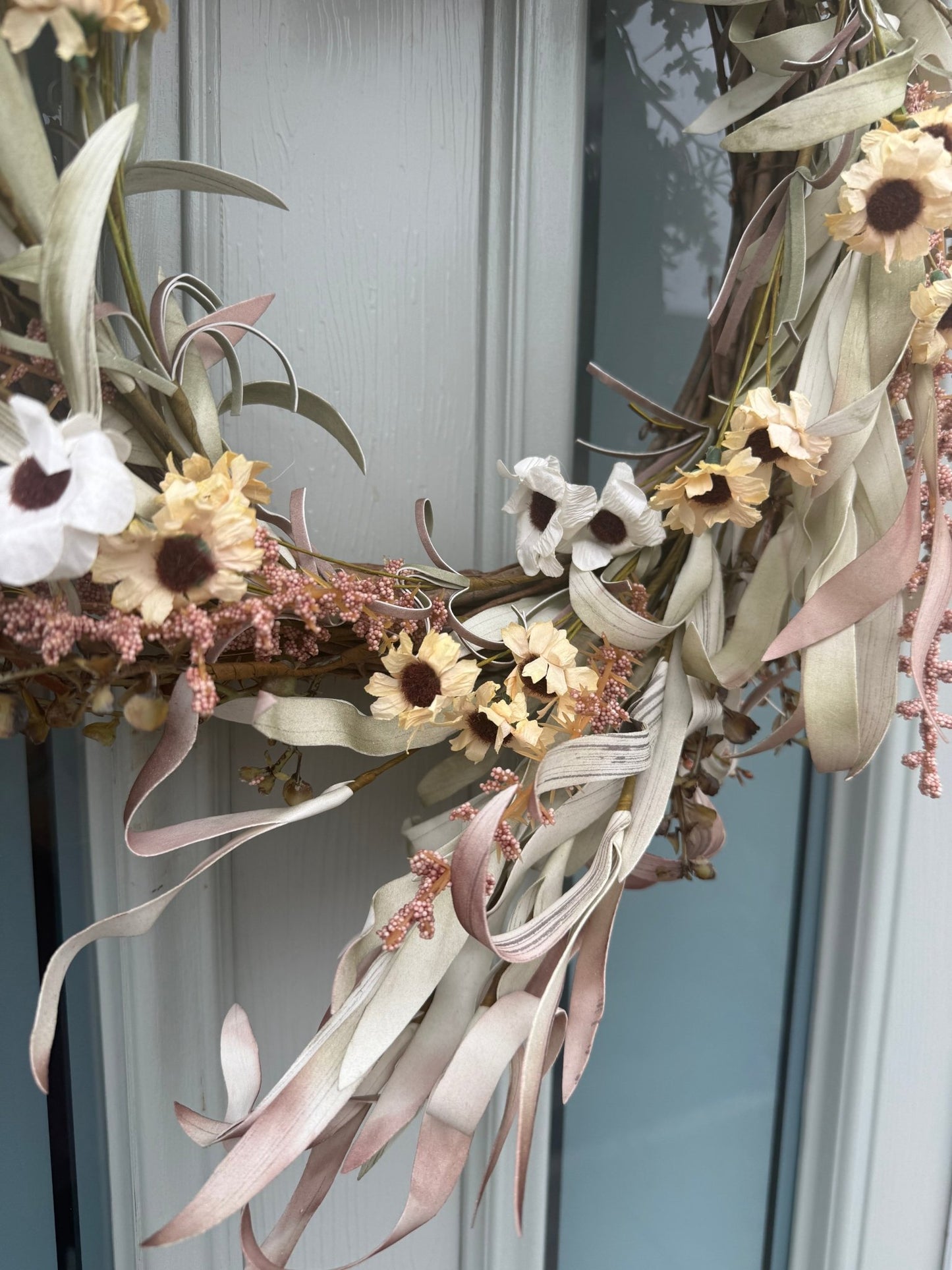 Neutral Dried - Flower Wreath for Front Door – Rustic & Soft Blush Eucalyptus & Cream Floral Wreath - NalaWillowCo
