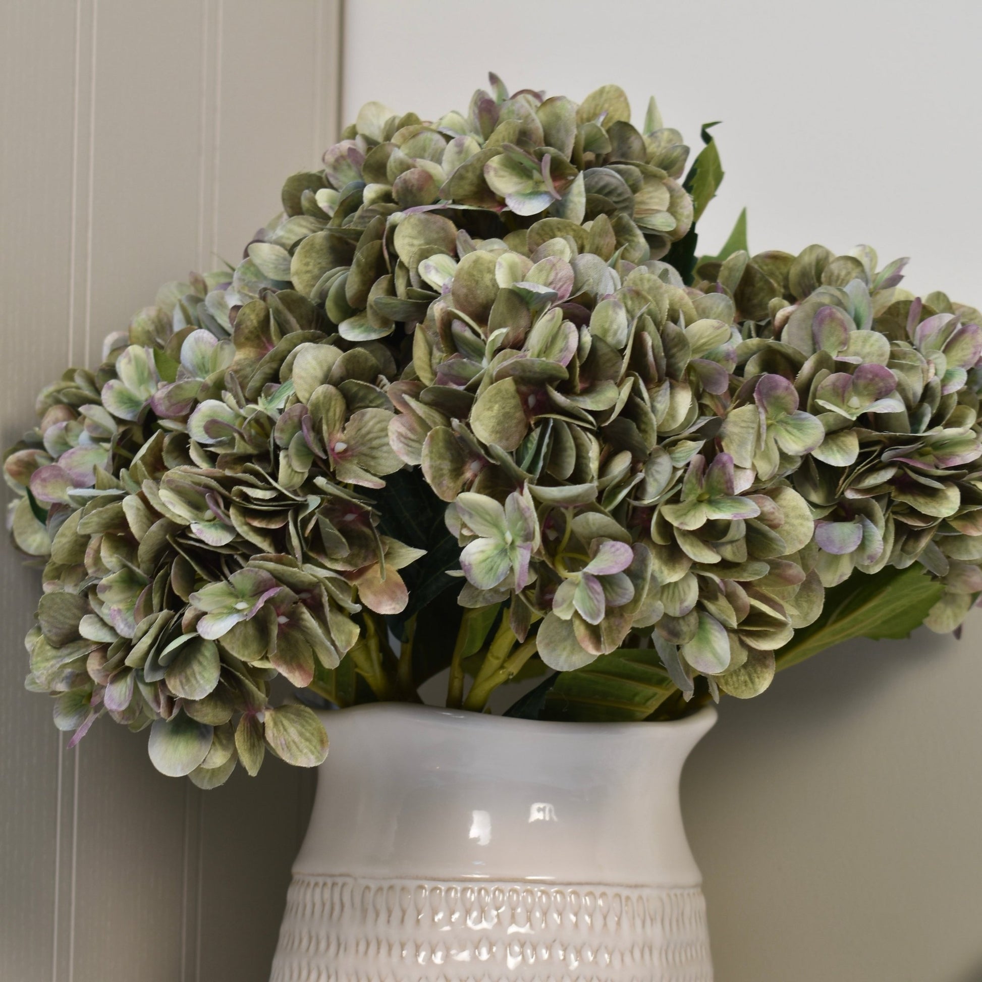 Pale Green Hydrangea Stem - NalaWillowCo