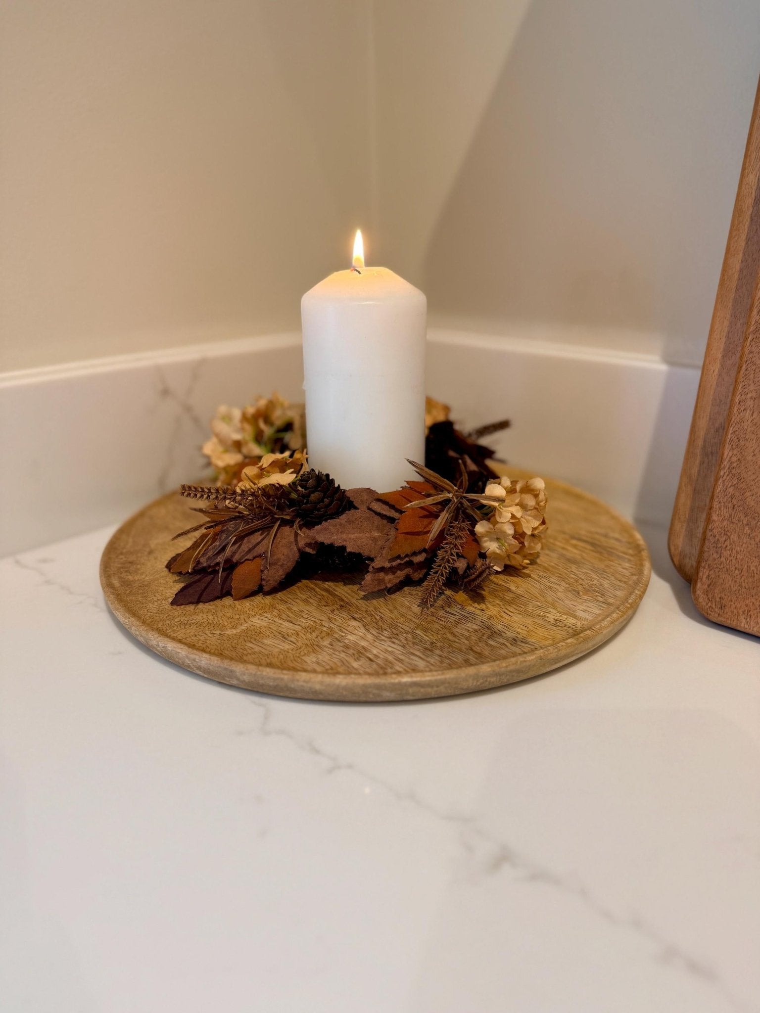 Round Mango Wood Decorative Tray | Natural Wooden Centrepiece - NalaWillowCo