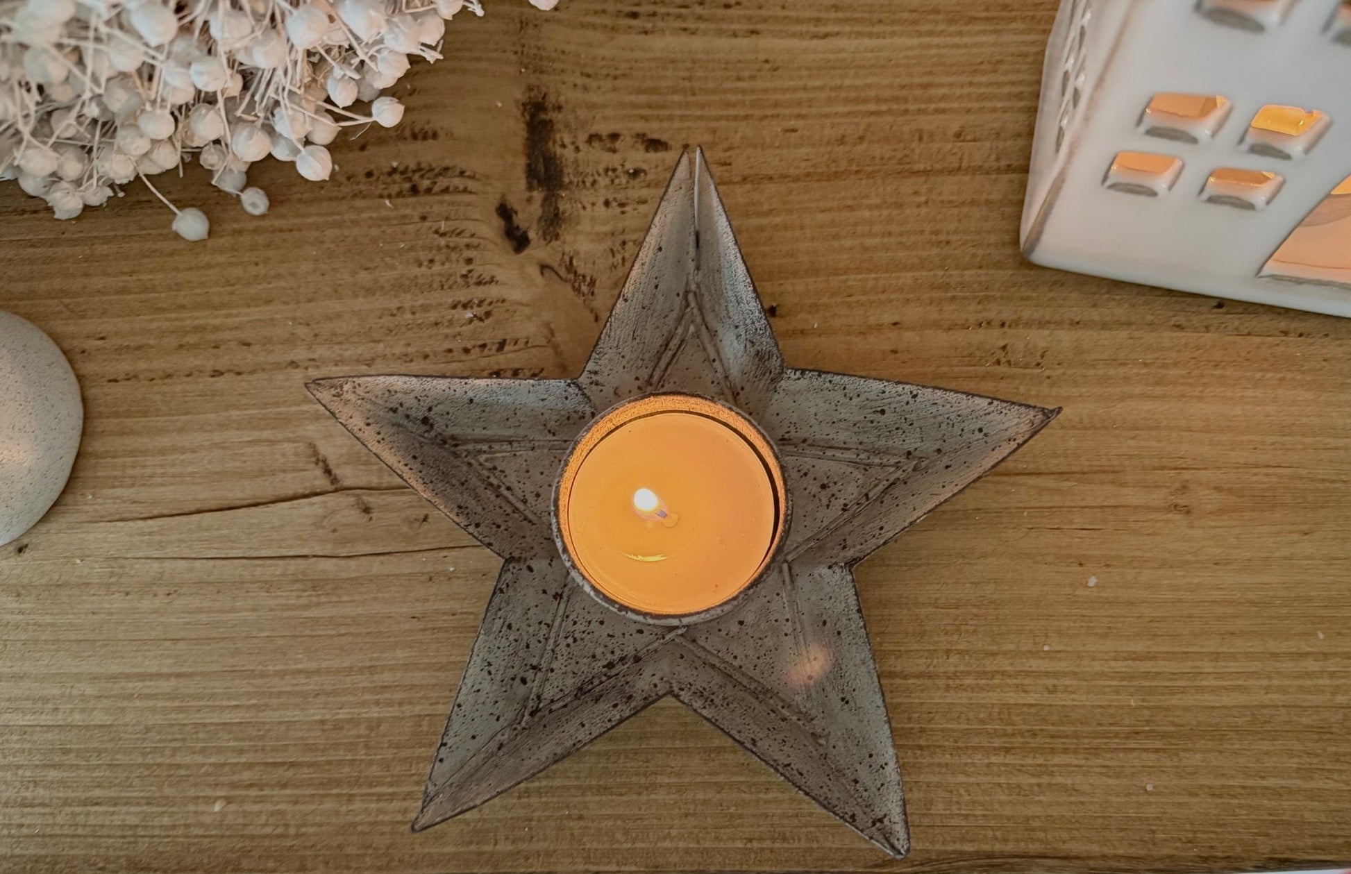 Rustic Metal Star Tealight Holder - NalaWillowCo