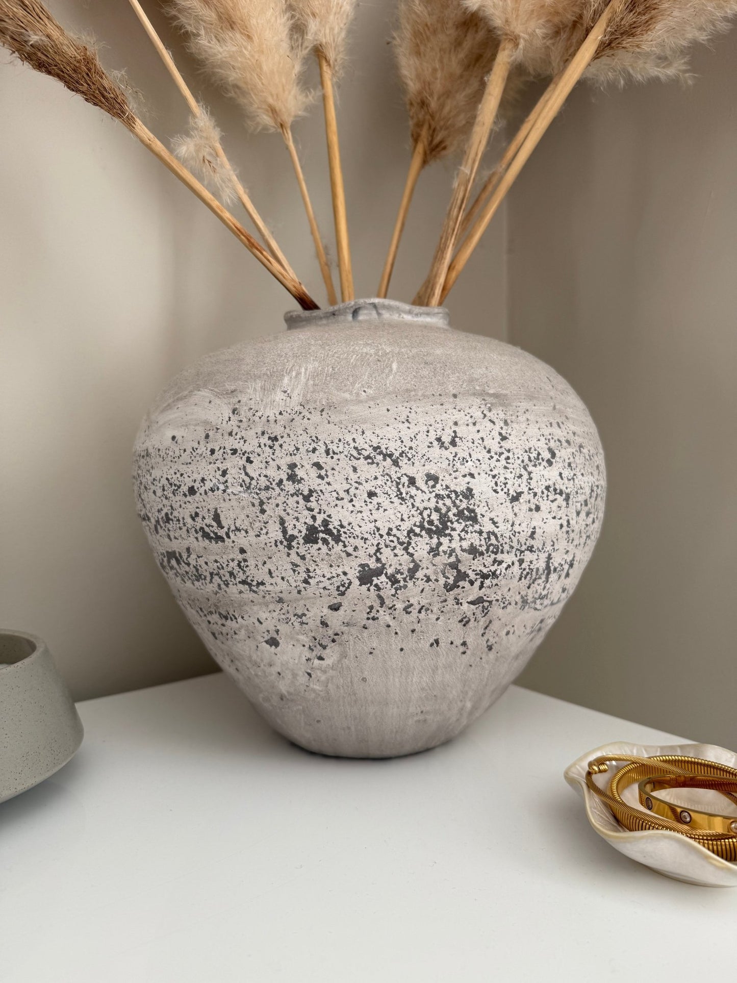 Rustic Stone Effect Vase – Large Distressed Grey, Textured Cement - Style Pot for Pampas Grass & Dried Flowers | Neutral Modern Home Decor - NalaWillowCo