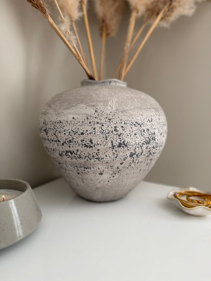 Rustic Stone Effect Vase – Large Distressed Grey, Textured Cement - Style Pot for Pampas Grass & Dried Flowers | Neutral Modern Home Decor - NalaWillowCo