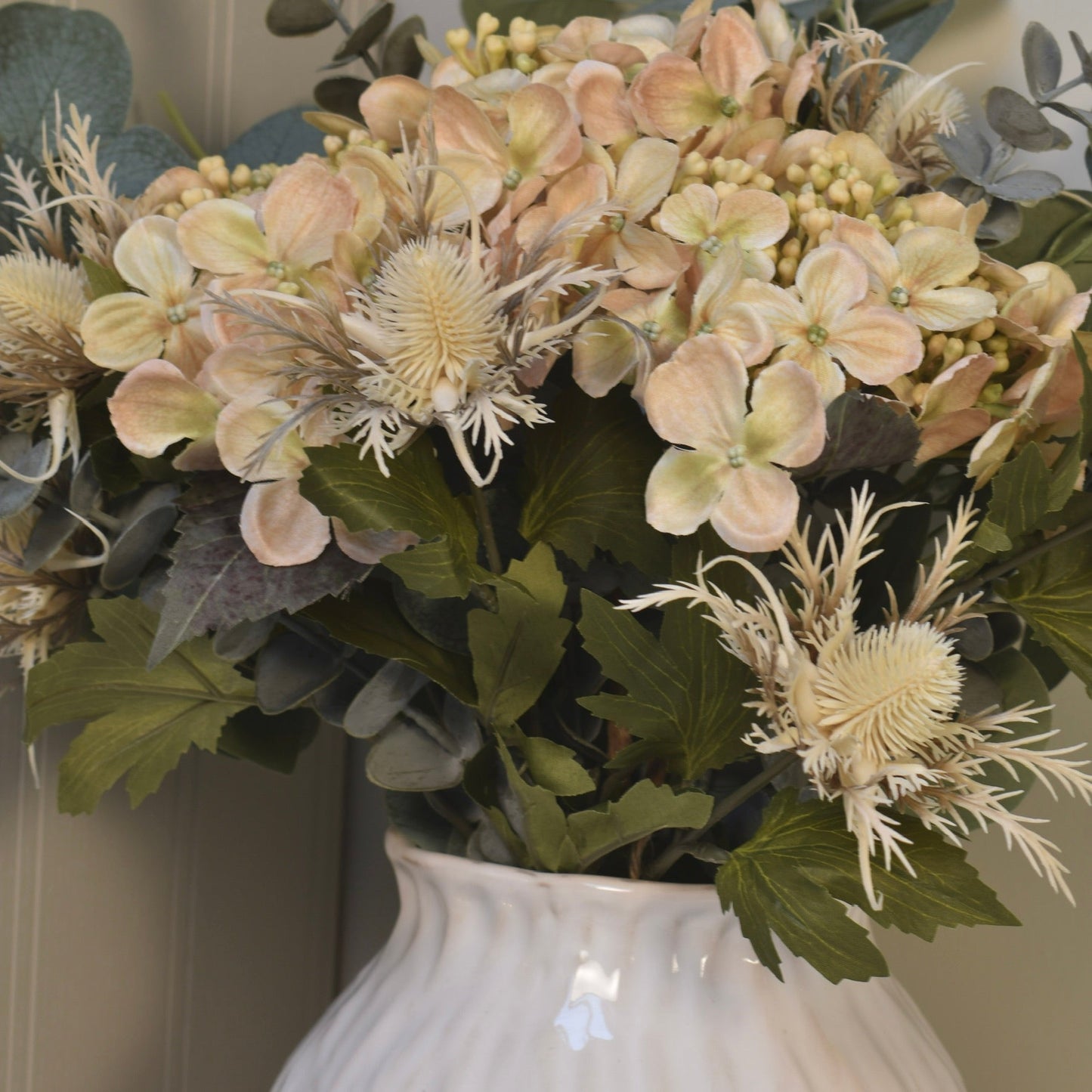 Vanilla Petal Hydrangea Arrangment - NalaWillowCo