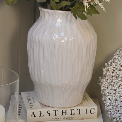 Vanilla Petal Hydrangea Arrangment - NalaWillowCo